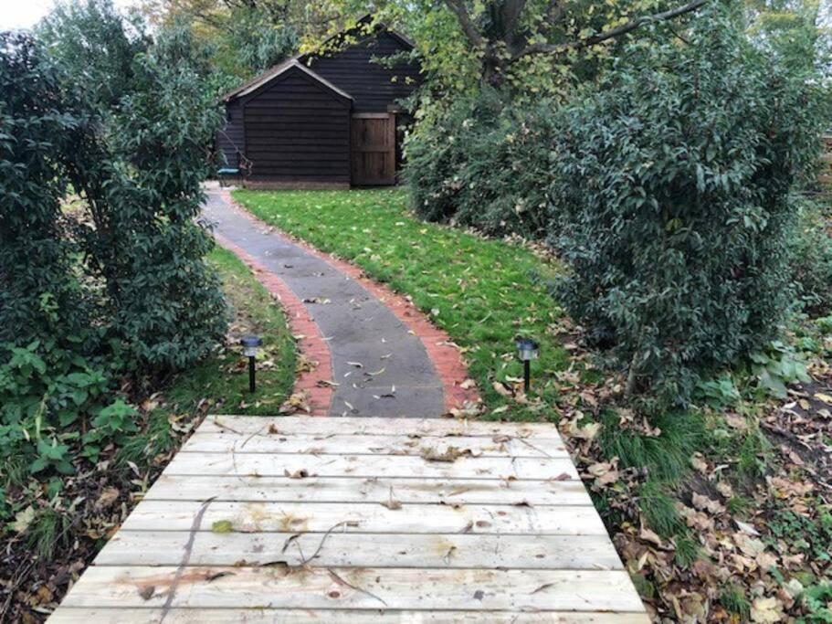 The Bike Shed, Near Brill Aylesbury (Buckinghamshire) Exterior foto